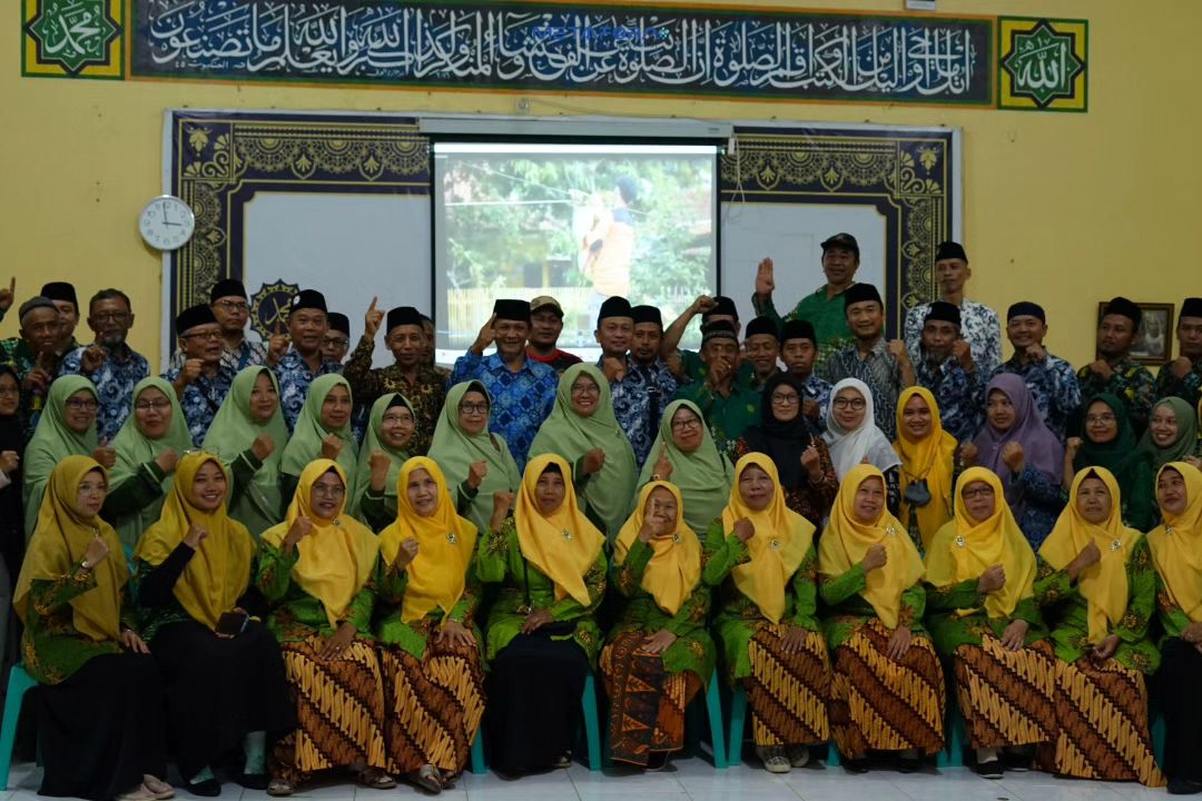 PCM PAKEM SILATURAHIM KE PCM GOMBONG